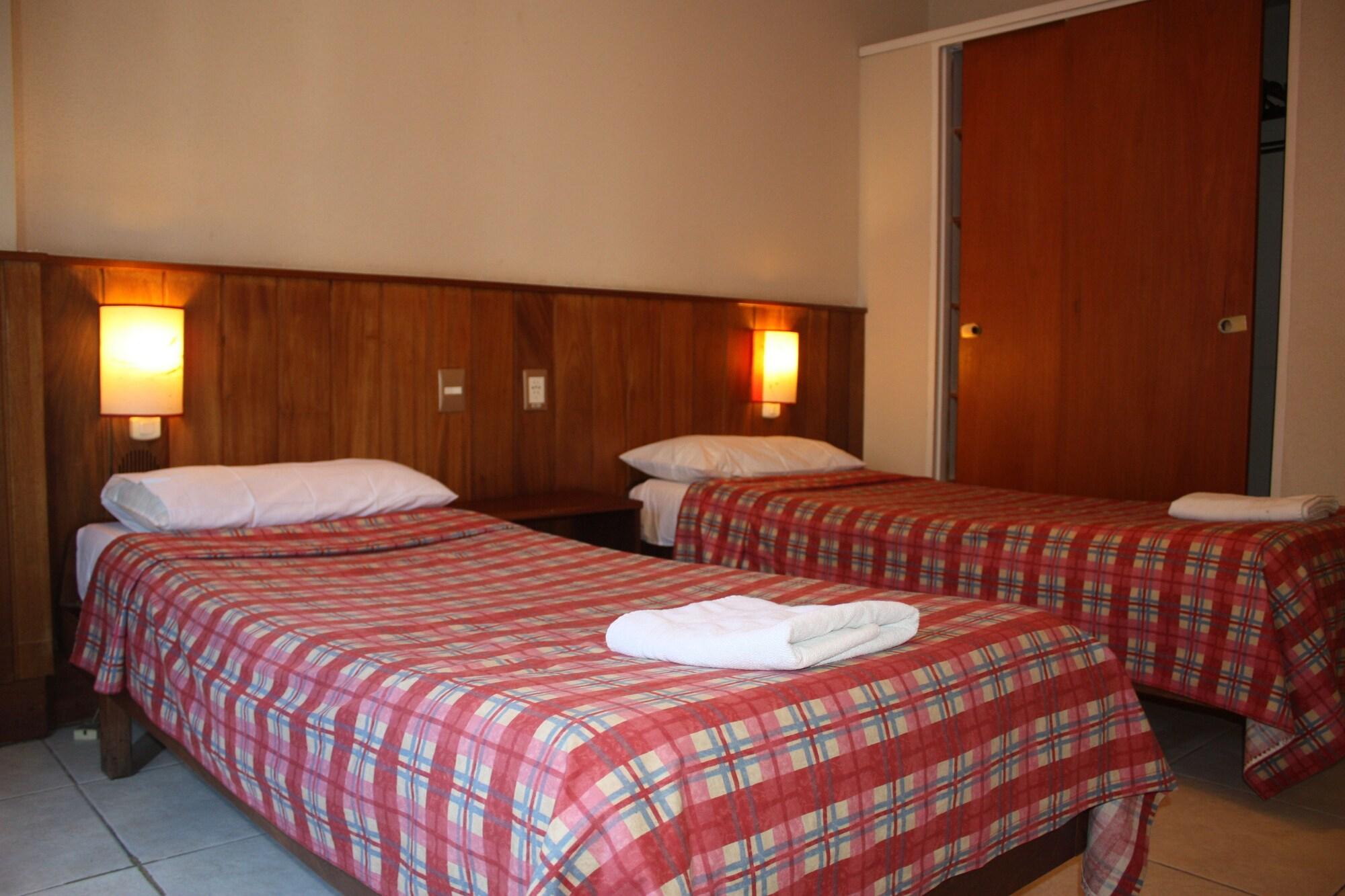 Marcopolo Inn Hostel Bariloche (Adults Only) Eksteriør billede