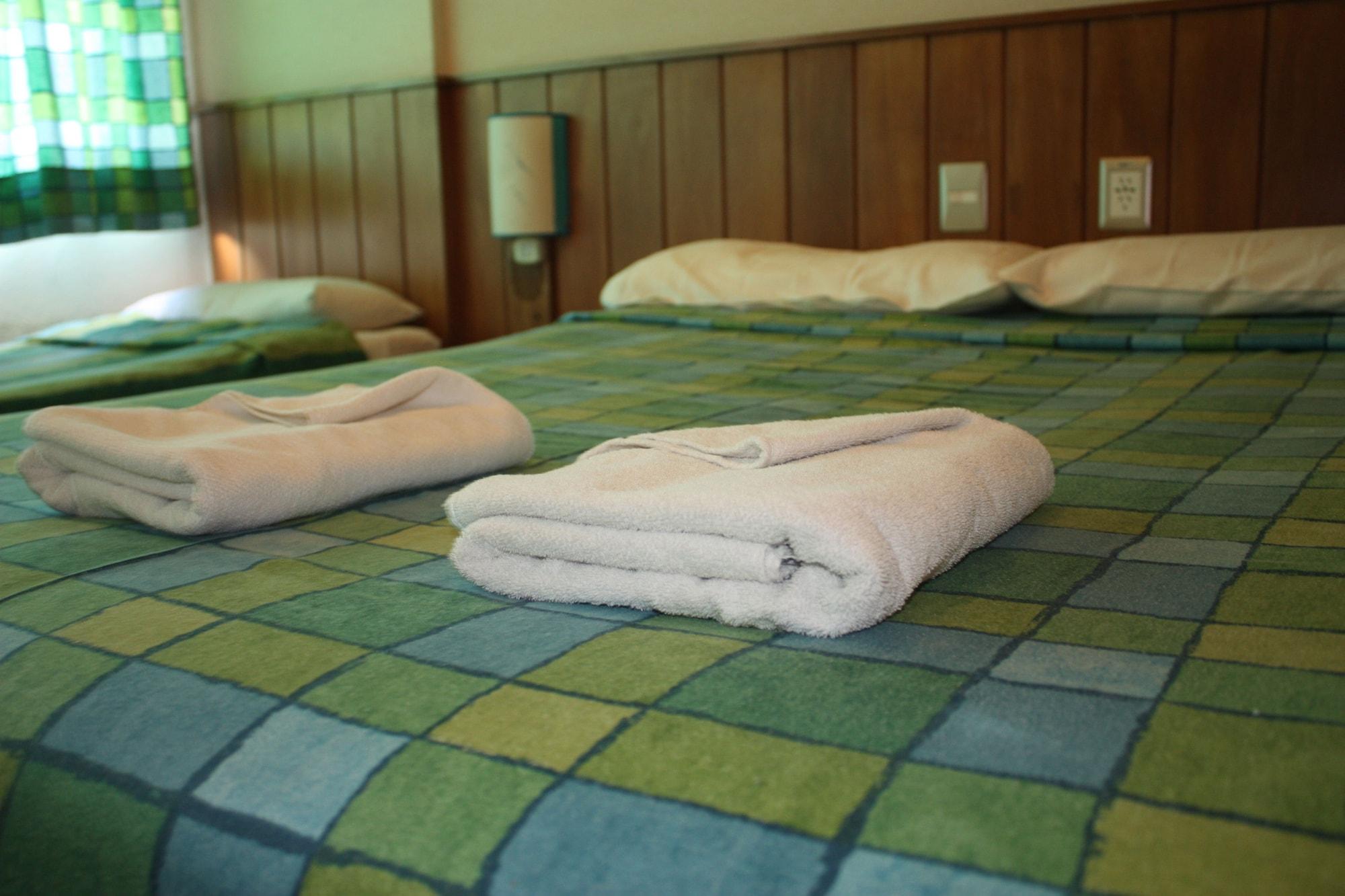 Marcopolo Inn Hostel Bariloche (Adults Only) Eksteriør billede
